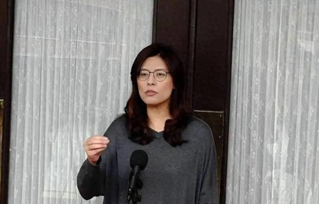 核心资产移交美日，台当局提统一时间，郑丽文扛旗，岛内接到通知