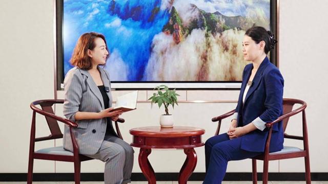 “红叶之城”的四季蝶变——专访蛟河市文广旅局局长杨霄琪