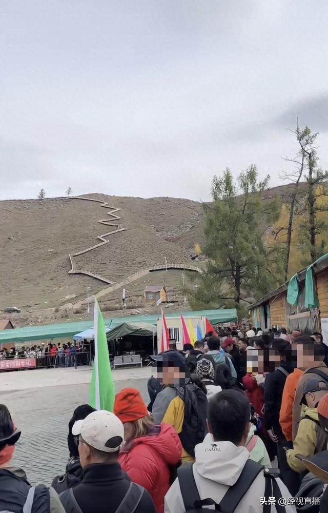 新疆白哈巴景区已停止售票？“排队要3-4小时才能上车”景区：客流量已饱和 不建议前来游玩