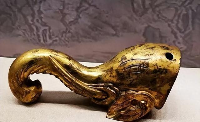 圆明园被烧毁160年后，专家打捞河道时，挖出一个罕见的文物