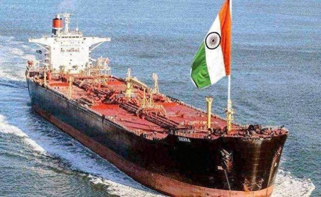 印度拒收俄油后，数十艘油轮在中国门口排队，对中国赔钱大甩卖？