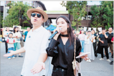 2025滇池国际咖啡文化嘉年华“无脚本”快闪演绎春城浪漫