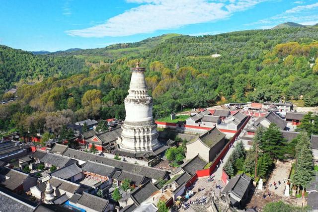 山西秋汛多雨持续8天，土石浸泡防范塌方滑坡，景区关门高速限流