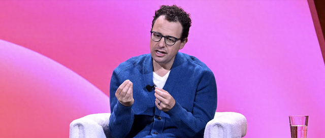 OpenAI亏麻了，对手正在AI赚钱路上加速赶超，估值破万亿