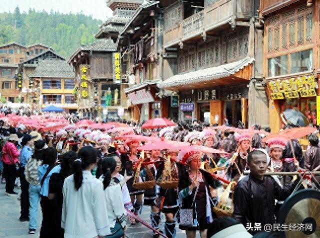 贵州黎平肇兴创新推出“第一杯+”文旅模式