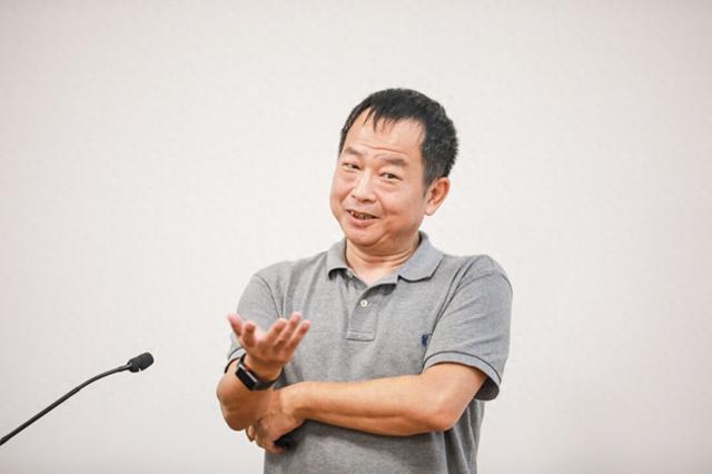 装坏人的人生 | 怀念程炼