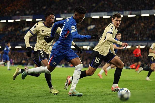 一场三球完败的背后	，巴萨和亚马尔都回不到当初