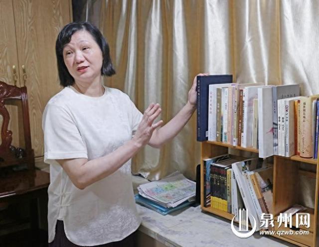从“数字人”变“古城通” 六旬银龄讲解员“痴恋”古城