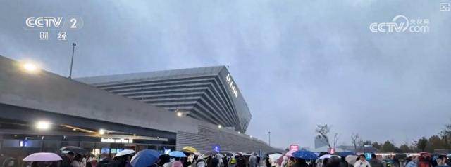 周周有演出、月月有大戏！“真金白银”优惠带旺人气 文化消费增长势头强劲