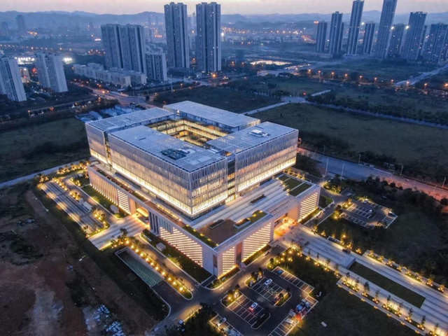 柳东奇遇记④ | 一馆阅尽龙城桥影、古今变迁与未来蓝图