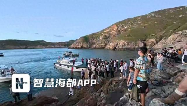 霞浦“跳岛游” 滞留近3小时未离岛！游客质疑无人岛登岛违法，为何不禁止？