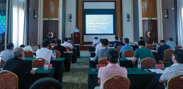 新一代“卫星应急通信车技术方案研讨会”在荣成举办