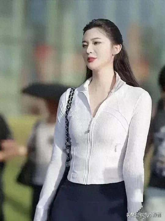 王思聪追了6年都没拿下杜芊逸,这魅力确实不一般!