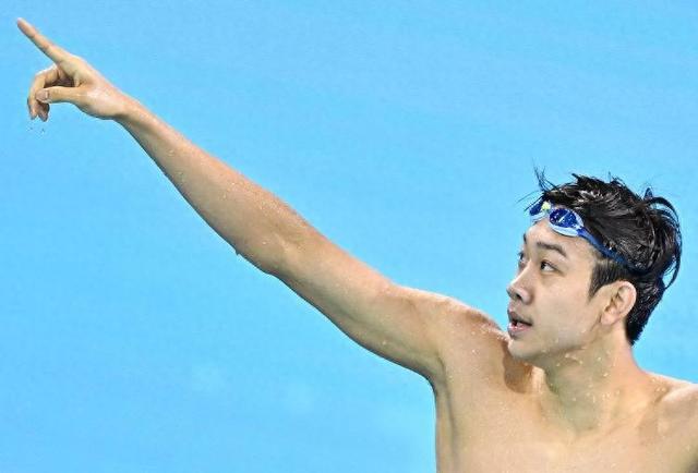 两次夺金 两破纪录！张展硕：做最好的自己