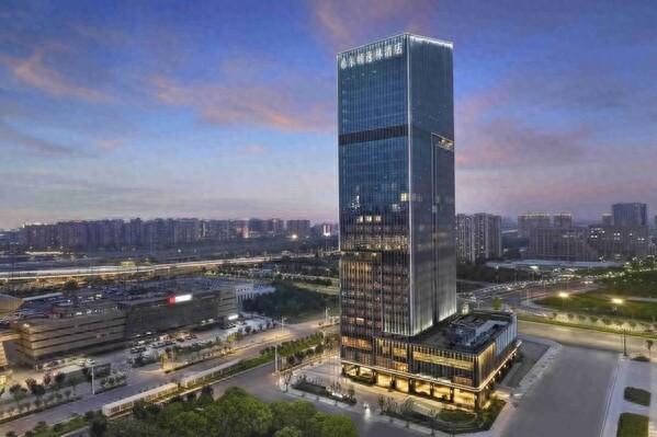 旅游媒体｜郑州东区希尔顿逸林酒店开业｜广州旅游媒体