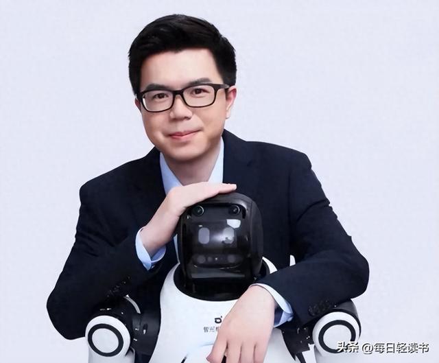 马斯克傻眼，舍弃华为百万年薪的天才，做到500亿领跑全球机器人