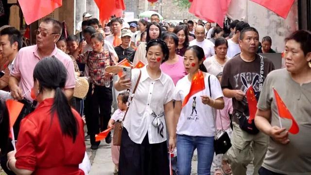 超历史！洪湖8天接待游客75.85万人次！