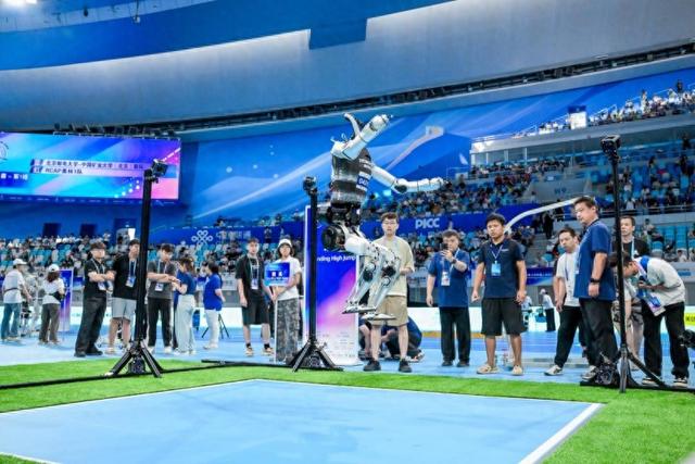 2025世界人形机器人运动会赛程过半，8块金牌顺利产生！