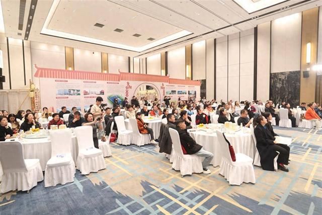 乘着高铁游当阳暨城市品牌推介活动走进襄阳