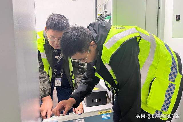 严阵以待护通导 精检细修筑安途——长春机场圆满完成通信导航设备换季维护工作