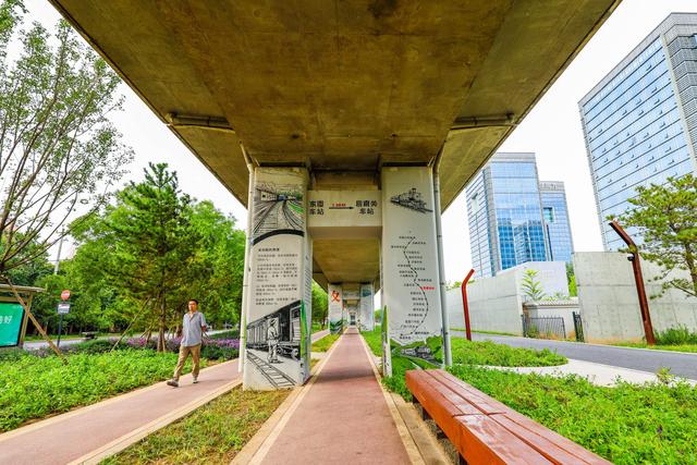 打卡大城｜13号线桥下邂逅京张铁路百年