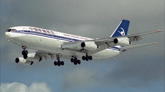 中国四省藏惊喜！打飞的比开车还香，1小时直达雪山草原