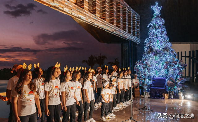 巴厘岛阿雅娜与阿雅娜科莫多维艾齐洙沙滩度假村邀您共享节日欢愉