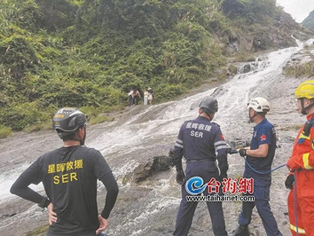 溯溪玩水为何成生死救援？记住这些保命知识，不让“探险游”变“遇险游”