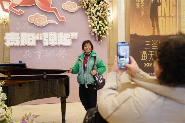 从城市传说到文旅新地标:花果园国际文化艺术交流中心变身市民冬日打卡地