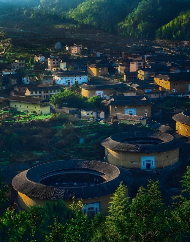 福建大惊喜！永定县悄然刷屏，龙岩厦门都意外，它凭什么火遍全国