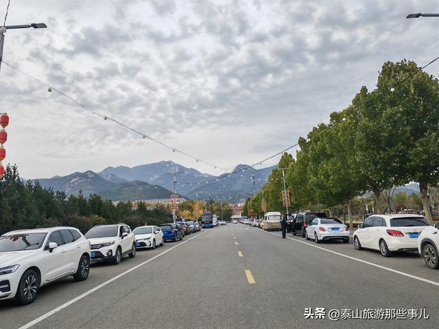 安：它是一个免费景点，现华丽转身，敞亮了，更亲民了，游人如织