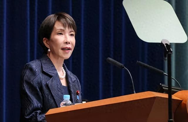 忍耐15天，李在明终于下令，韩国军队逼近独岛，高市再次喊话中国