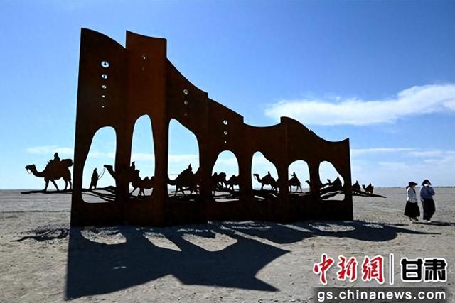 敦煌文旅融合出新出彩