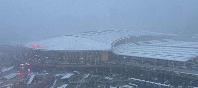 雪的变奏：从刀郎旋律到新疆脉动