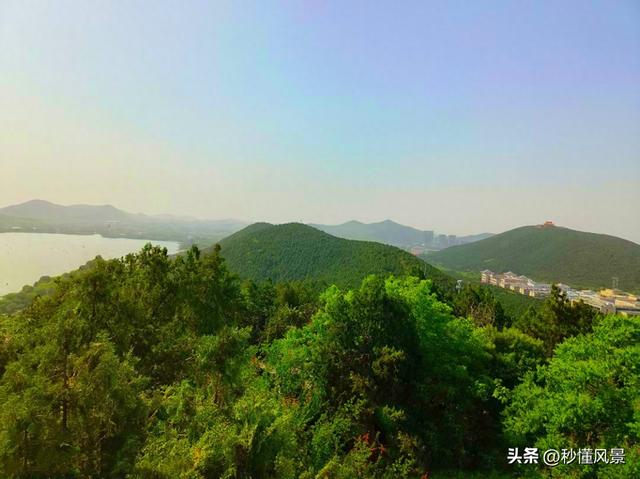 江苏庞大的地下宫殿，出土中国年代最久远的金缕玉衣，还有兵马俑