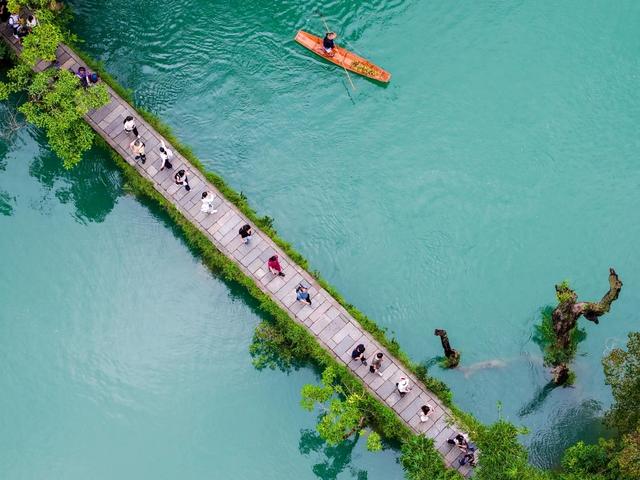政前方观察 | 小城荔波,何以迈向世界级