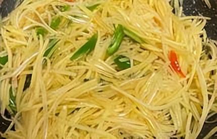 土豆切滚刀块怎么切（土豆的一些常见做法）