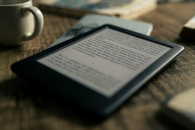 Kindle撤退后国产电纸书崛起了？电纸书还有未来吗？