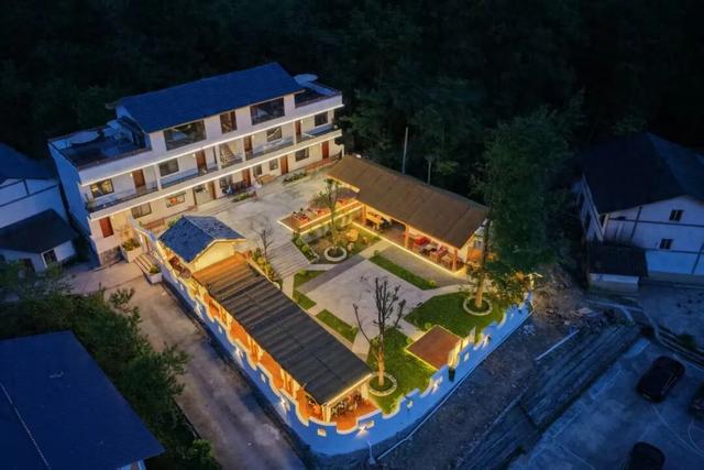 南川金佛山178喊你过年啦！刨猪汤+乡村运动会，快乐值拉满