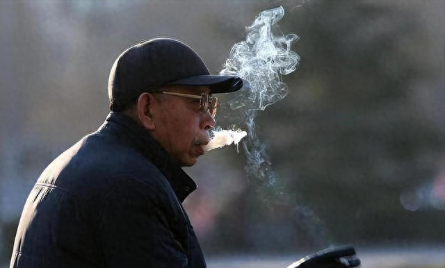 晨跑后心肌梗死频发！医生怒斥：早起运动，务必远离这5件事