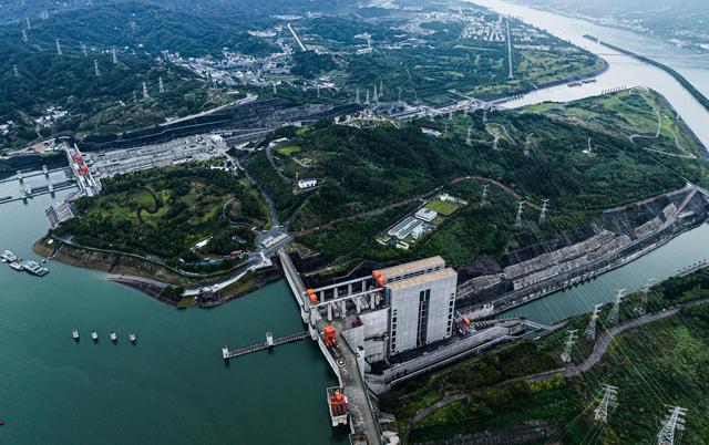 三峡升船机开启第五次停航“体检”
