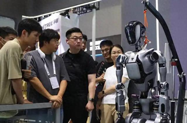 从 “堆参数” 到学大脑！“龙之幼雏” AI 新突破，靠谱又透明