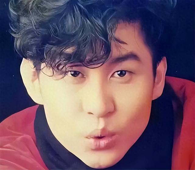 没完没了？郑智化第三条发文才最恶劣，偏激早见端倪，全网抵制