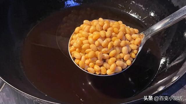 如何做酥炸黄豆（黄豆放油锅里炸一下）