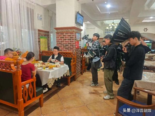东方卫视《潮童天下》直播赋能泽普，开启文旅融合新画卷