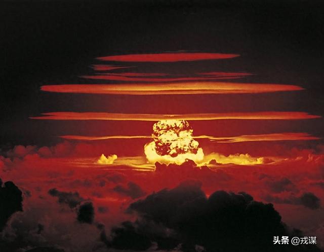 核污染藏不住了！美国若重启核试验，辐射或影响三代人，全球买单