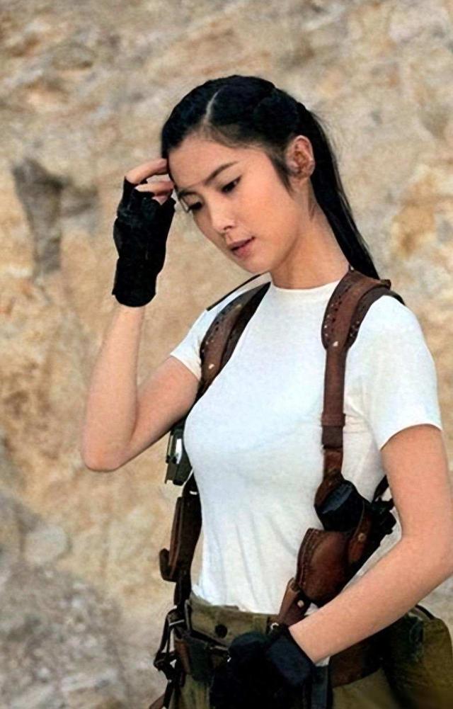 王珂如今在淄博卖烧烤	，曾是抗战剧顶流，时代变了她也换了活法