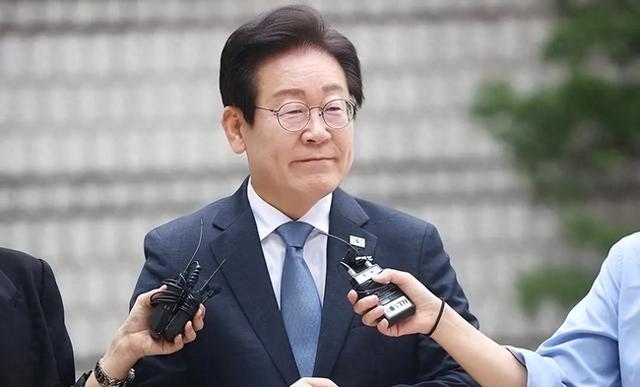 “左右逢源”却两头碰壁！李在明美国丢面子，访华团被中国要说法