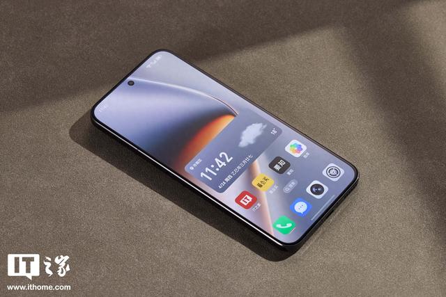 荣耀 MagicOS 系统 11 月升级体验公布，支持 iPhone 通知共享等