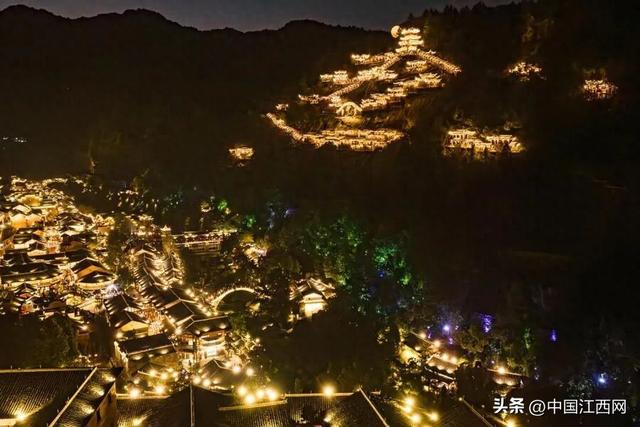 从“生态伤疤”到“仙侠世界”，江西这里的乡村为何火遍全球？